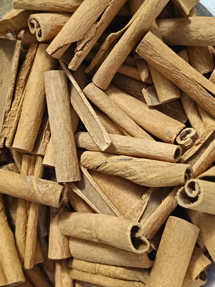 Canela Java em Pau